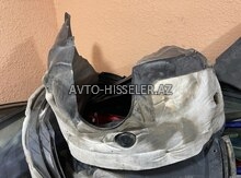 Ford Fusion qanad altlığı